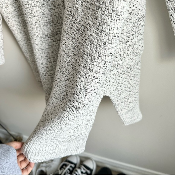 roots grey cardigan - Picture 4 of 7